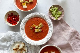 šalta pomidorų sriuba