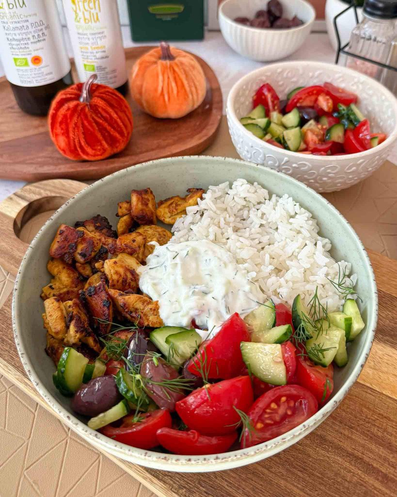 Graikiškos salotos su vištiena