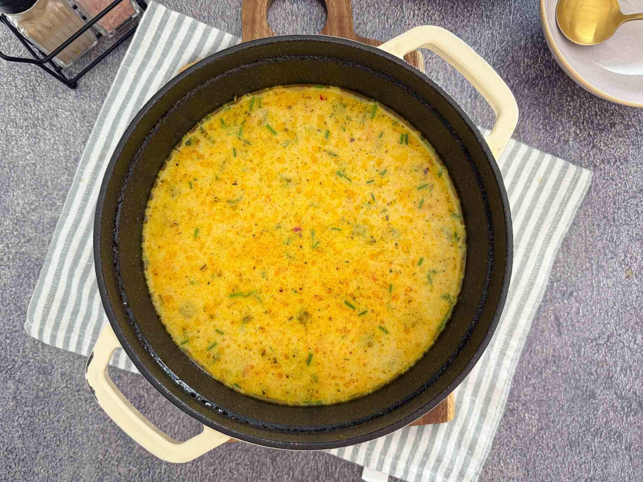 Sriuba su lydytu sūreliu